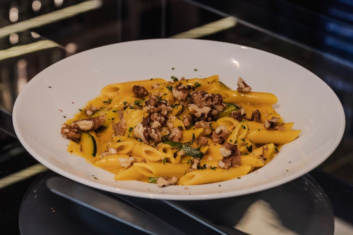 Penne with courgette, gorgonzola & walnuts